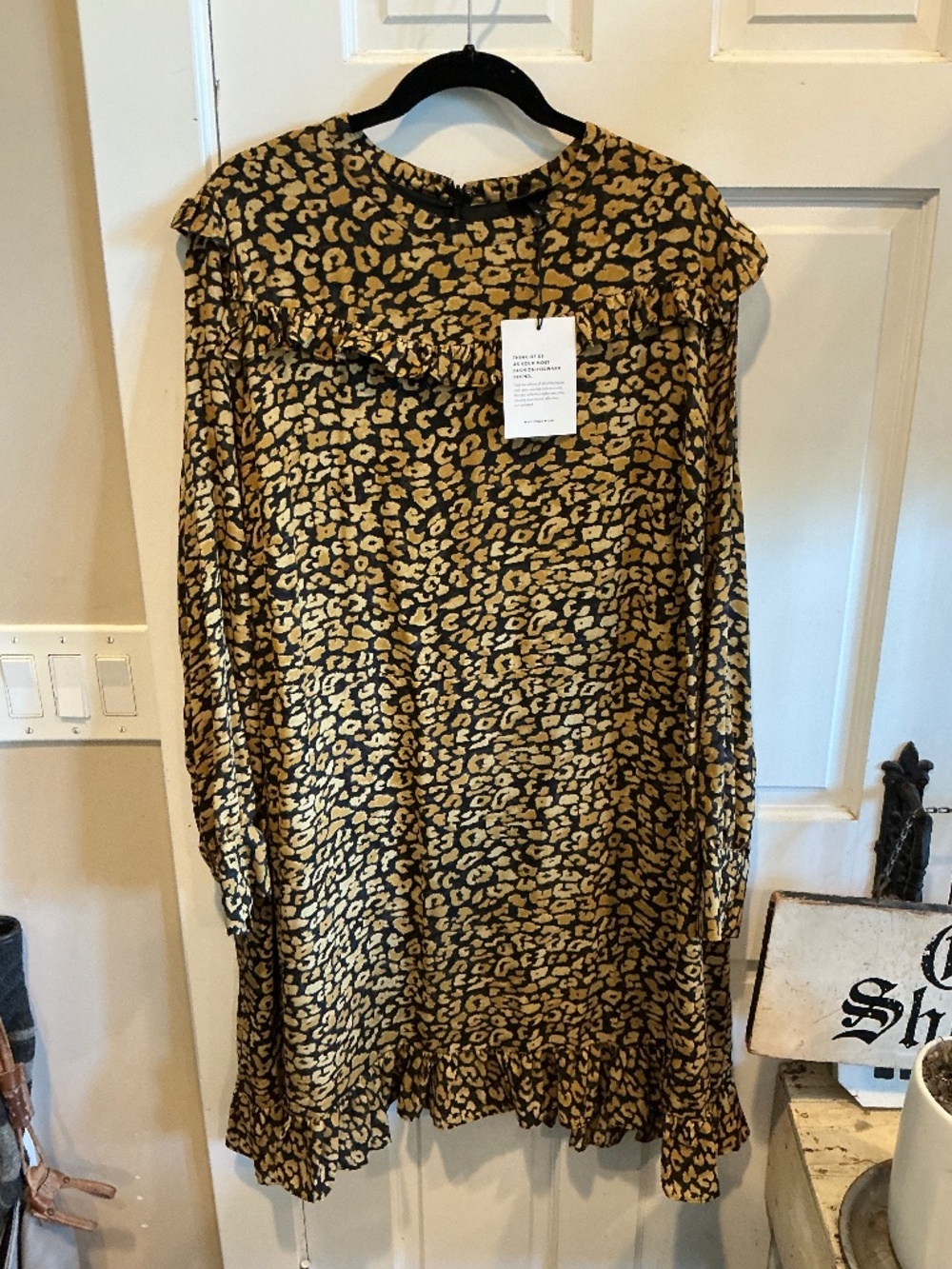 Who What Wear dress in cheetah print! Brand new with tags! Plus size 4x